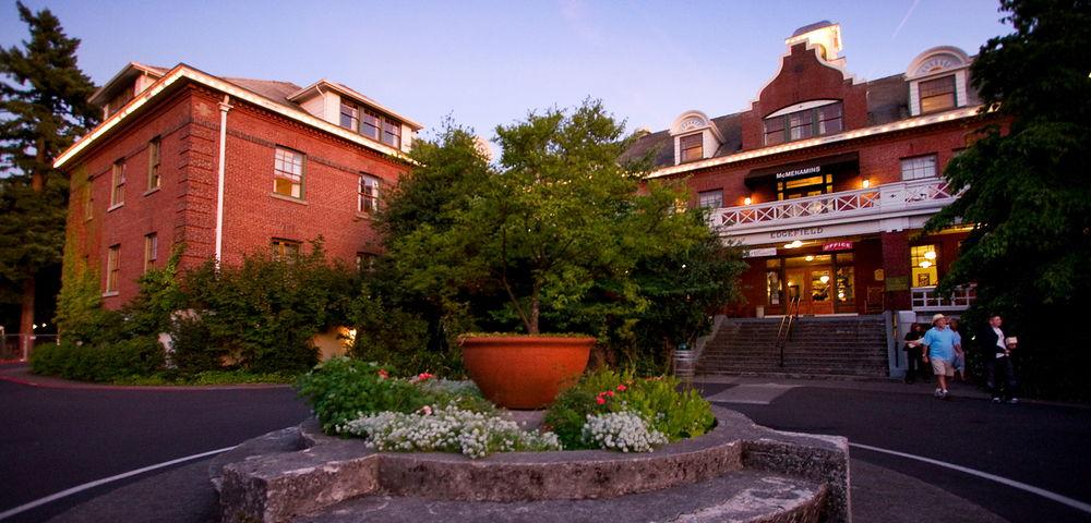 The Wedding Website of Alex Padgett and Zach Stalcup