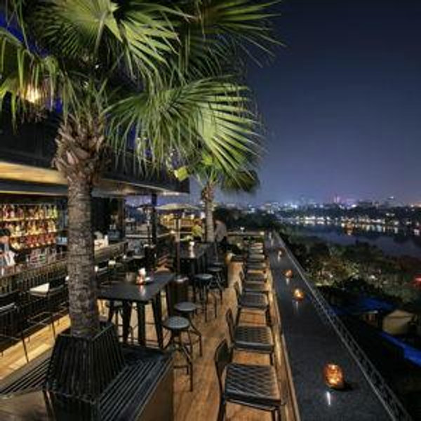 Live Music + Craft Beer Night in Vietnam