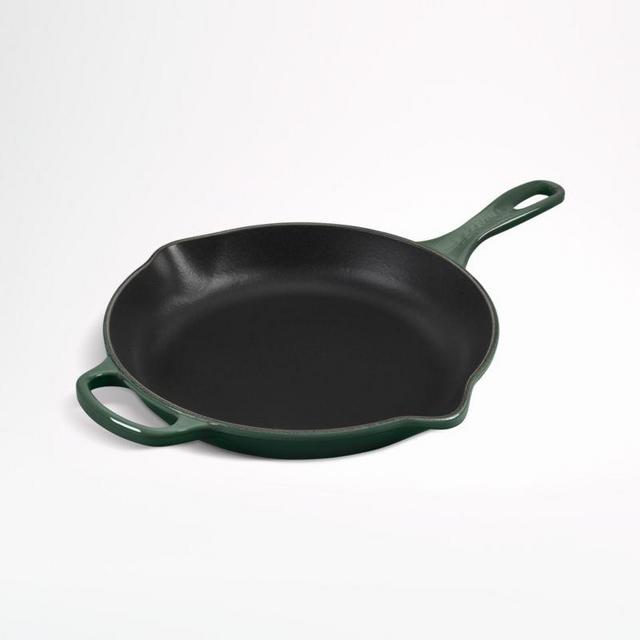Le Creuset ® Signature 10" Cream Skillet
