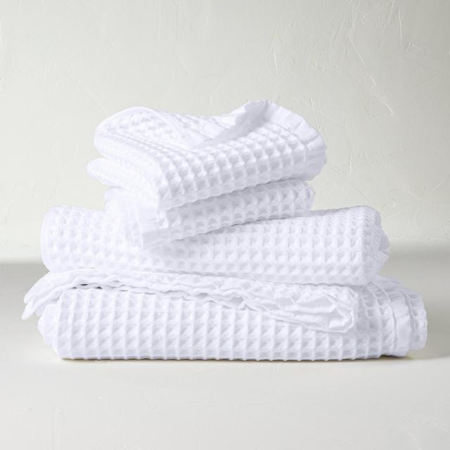 4pc Decorative Waffle Bath Towel Set White - Casaluna™
