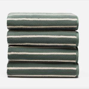 Brooklinen Super-Plush 4-Piece Bath Towel Bundle