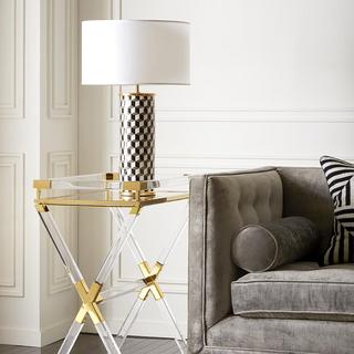 Carnaby Lamp
