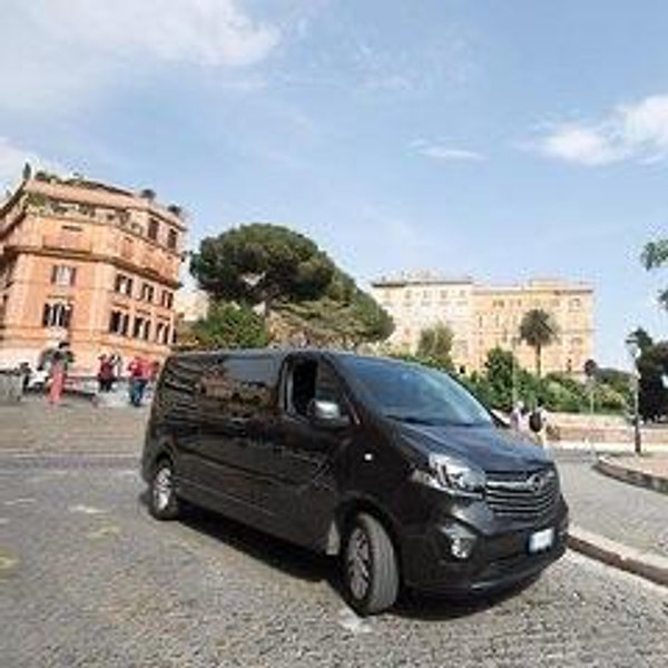 Trains, Ferries & Local Transit - Getting around Italy by rail, water, or cab