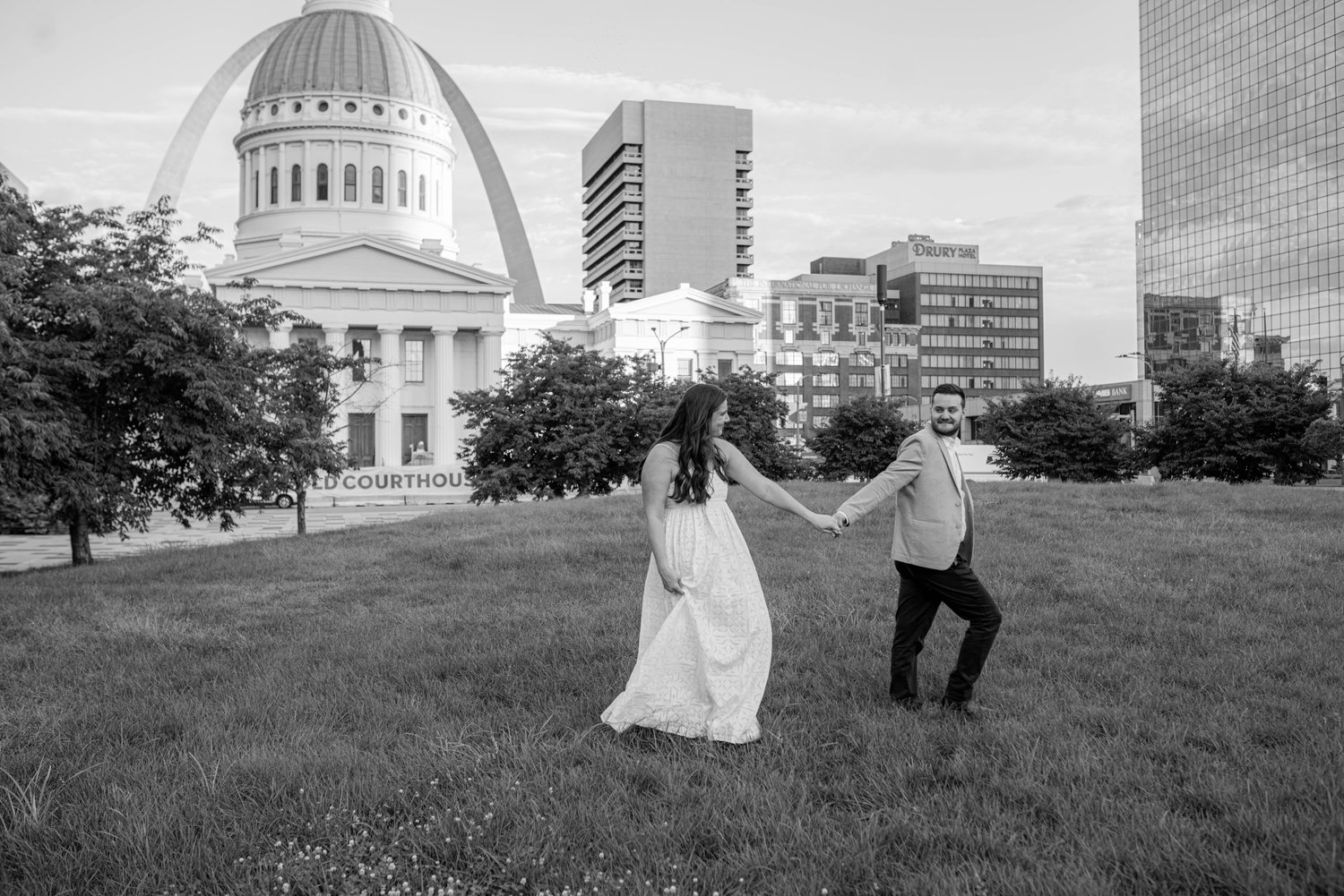 The Wedding Website of Hanna Reinkemeyer and Dominic Nardi