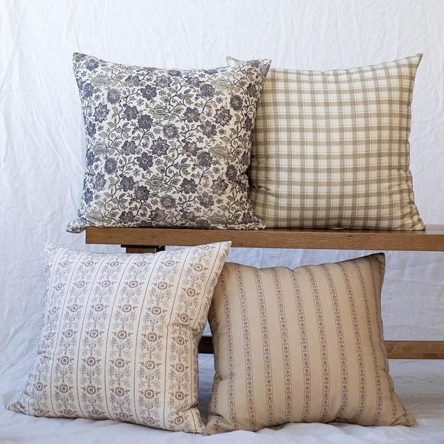 Woven Nook - 4 Pack - Modern & Luxurious Decorative Throw Pillow Covers - Durable Quality & Machine Washable - House Becomes Home - (18x18)