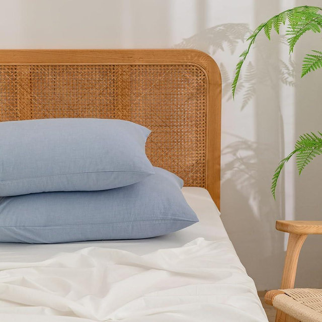 BESTOUCH 100% Washed Cotton Pillowcase for Hair and Skin Linen Feel Soft Comfortable Breathable 2 Set Pillow Case with Envelope Closure Solid Cornflower Blue Standard 20x26 Inches