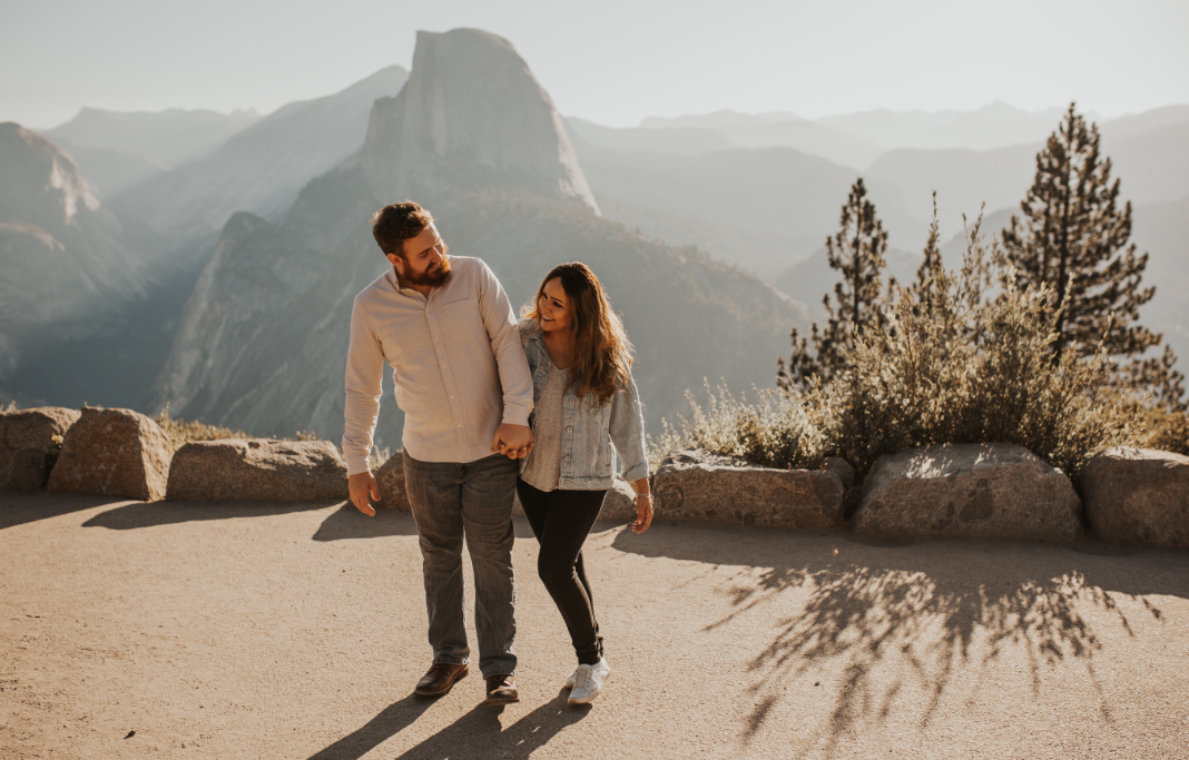 The Wedding Website of Elisa Zamorano and Aaron Knott
