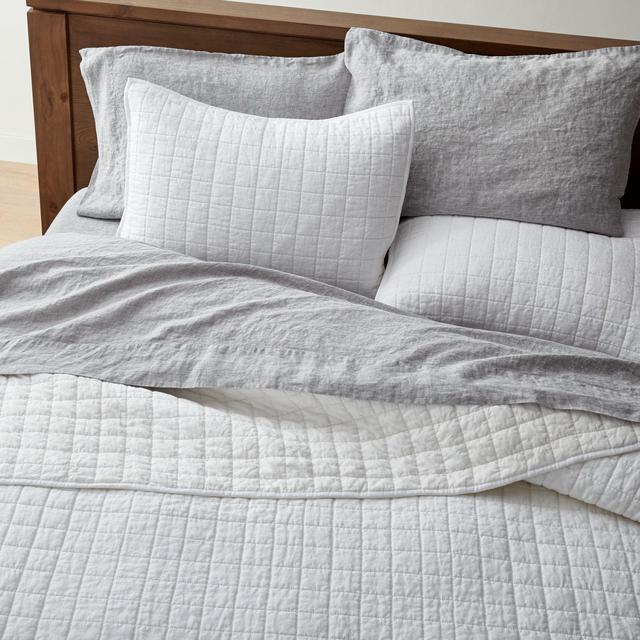 Warm White Belgian Flax Linen Quilt King