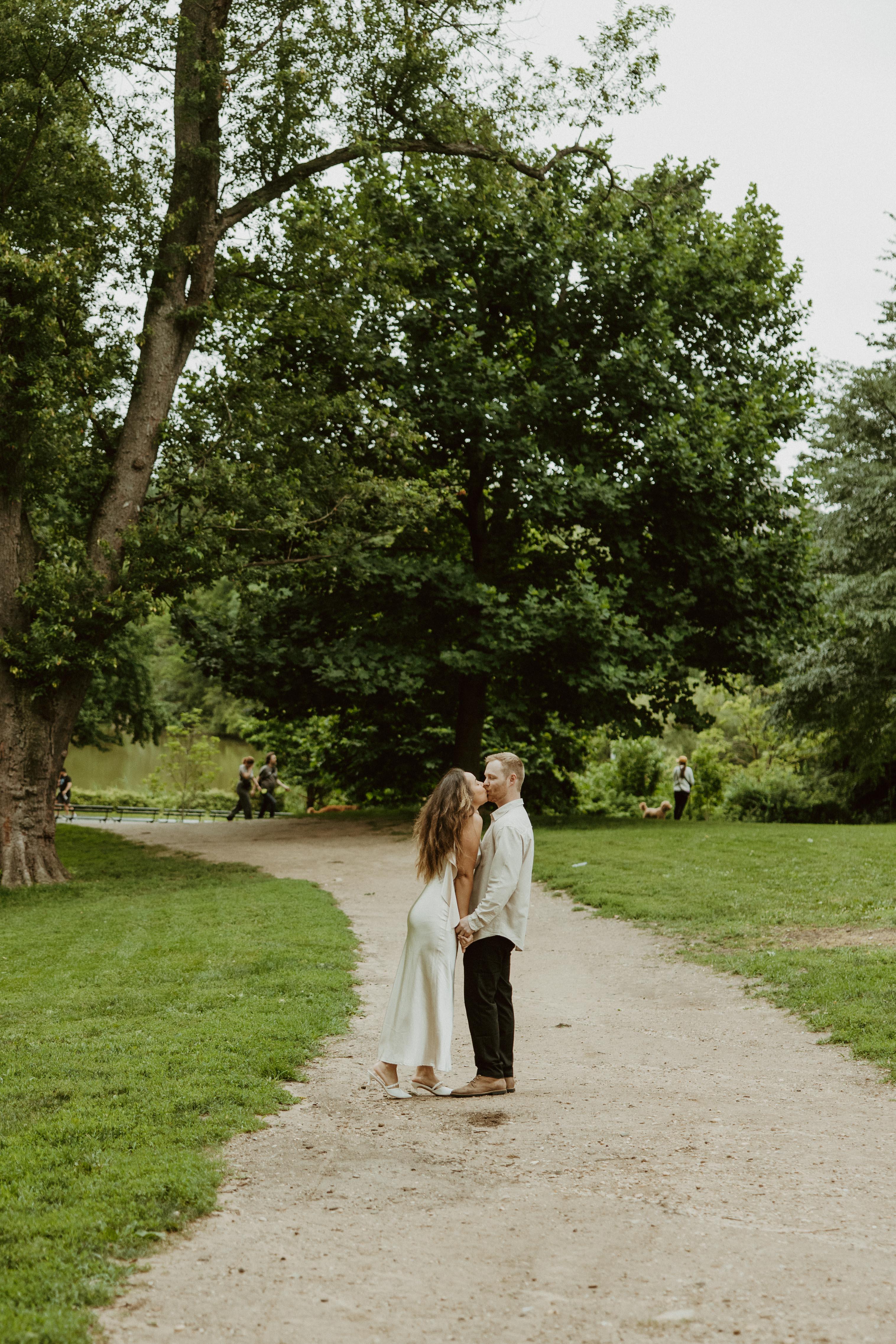 The Wedding Website of Ana Flavia Saltão Amorim and Tyler Christopher Money