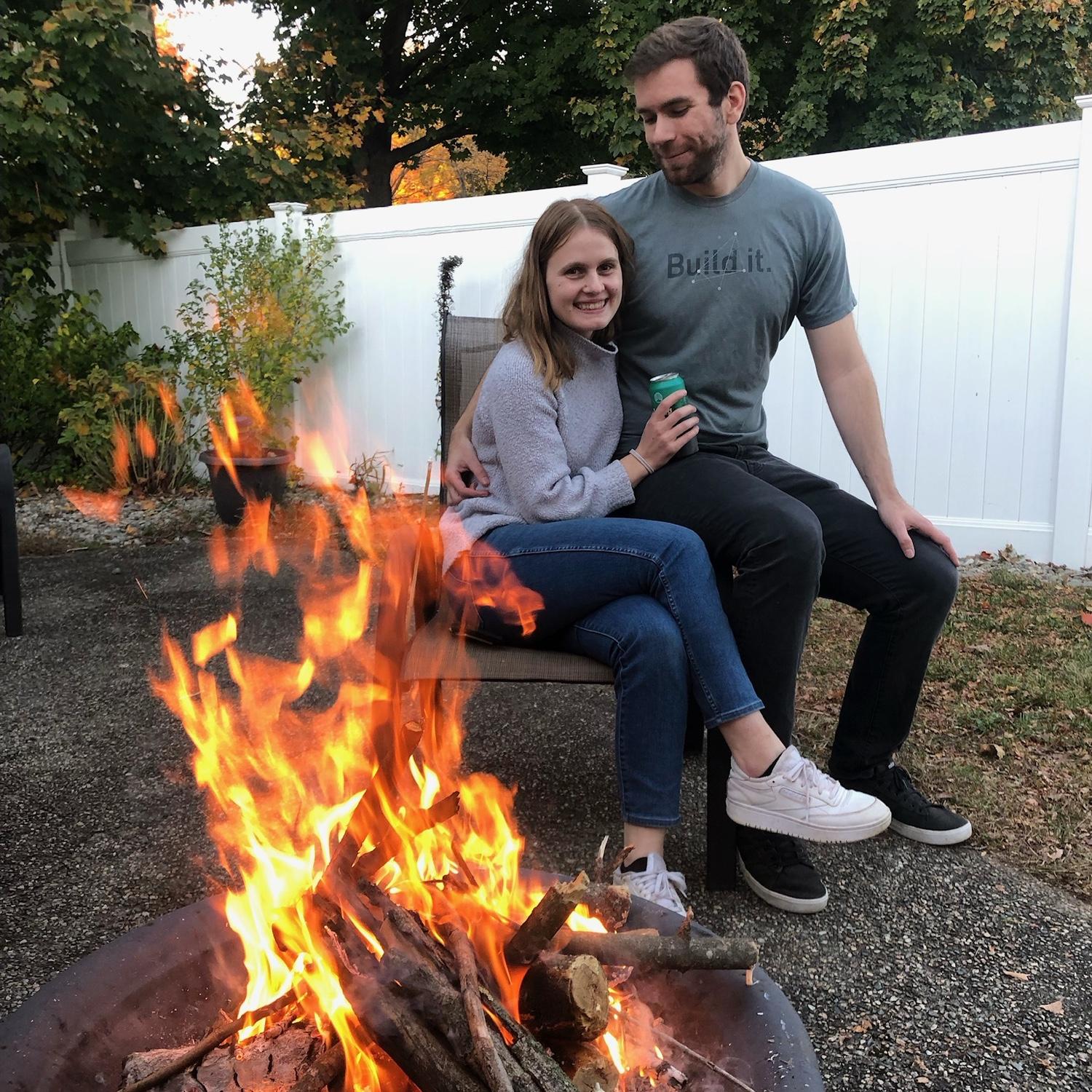 In the summer months, Juliet and Jon love hosting friends in their backyard for fires, hot dogs, and s’mores. (Ask us about our at-home 9/9/9 challenge!)