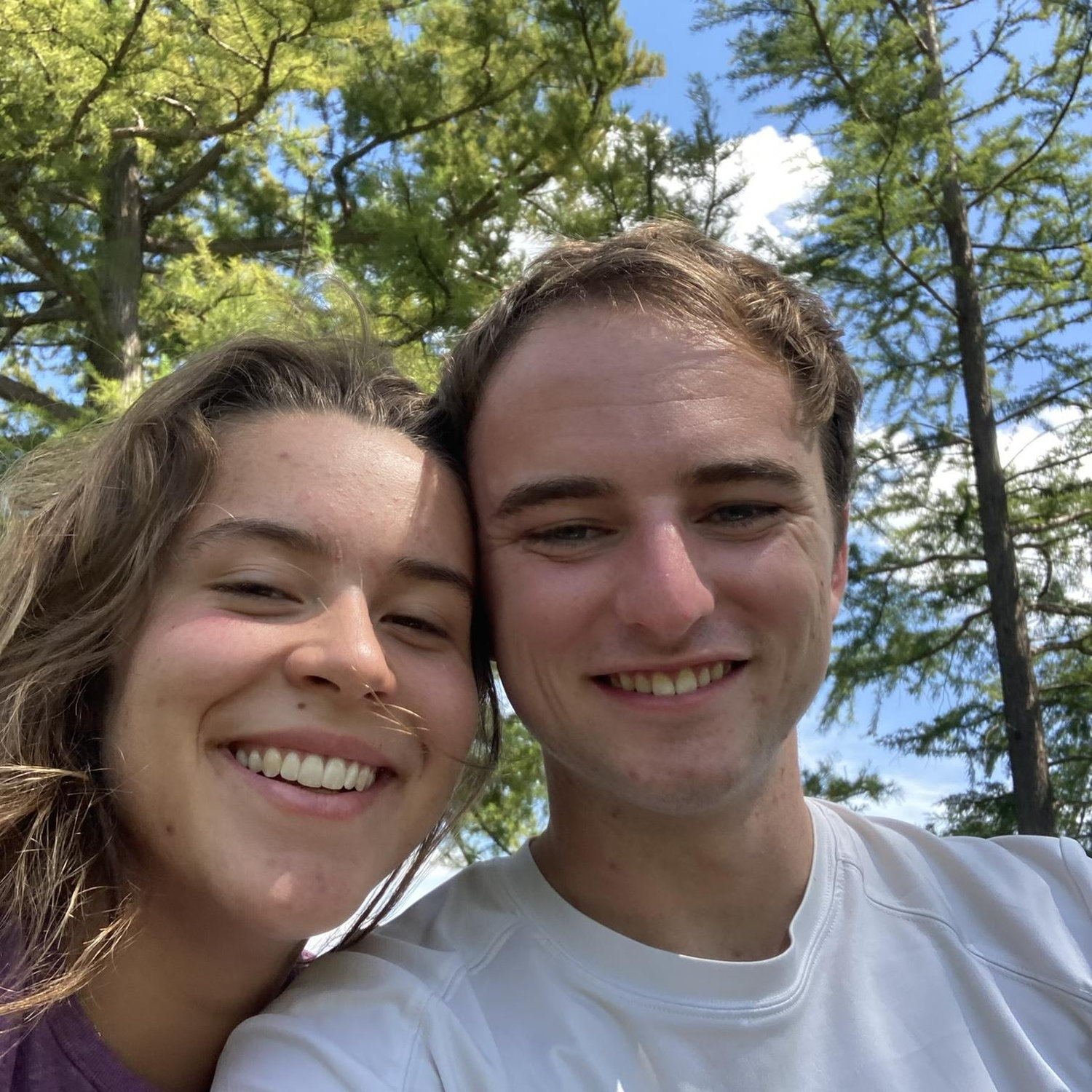Esther spent six weeks in Madrid over the summer of 2025. The day Esther got back from Spain, Jack and Esther spent the day together at the park, catching up. It was so good to be back together 🤍