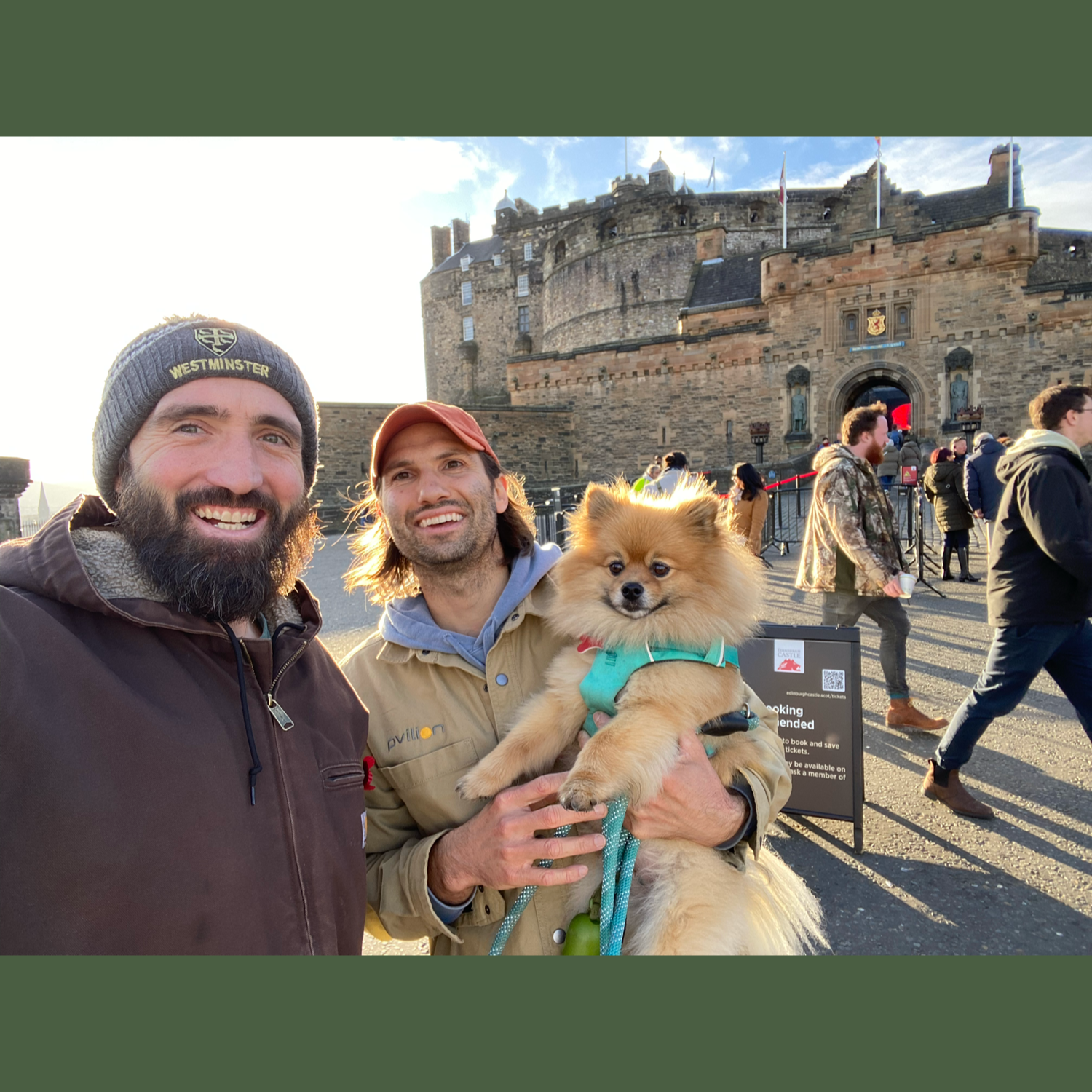 Eli Colin & Finn take Edinburgh Castle