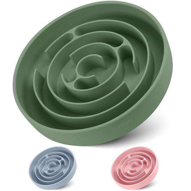 Coomazy Extra Large Slow Feeder Bowl, Silicone Dog Bowl with Suction Cups, Slow Feeder & Non-Slip Design, Boredom and Anxiety Reducer, Suitable for Large Dogs, Avocado Green, 5 Cup