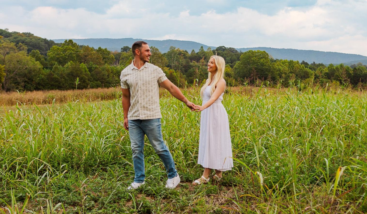 The Wedding Website of Makayla Whelan and Alexander Alger