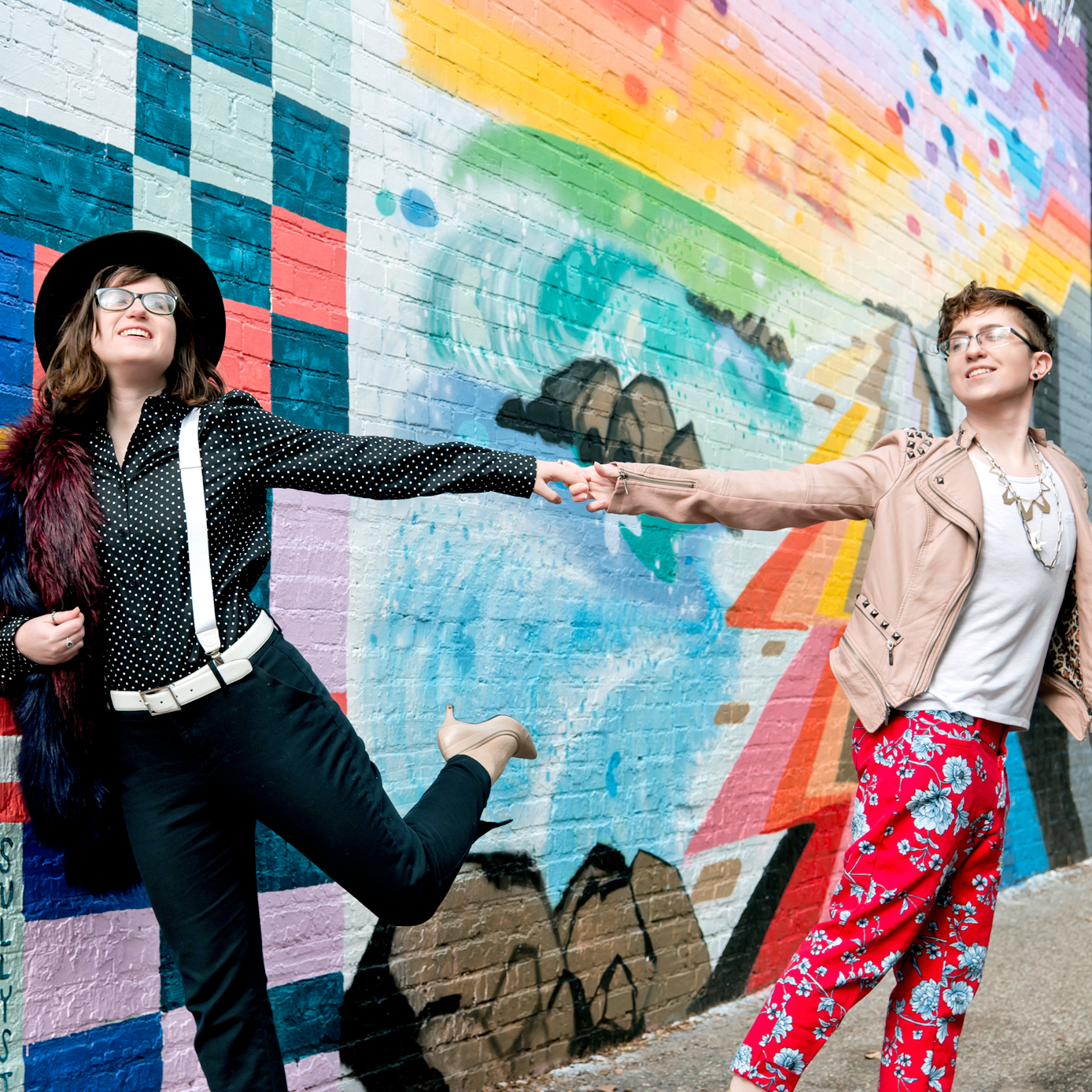 Photo by Lee Smith. Plaza Walls, Oklahoma