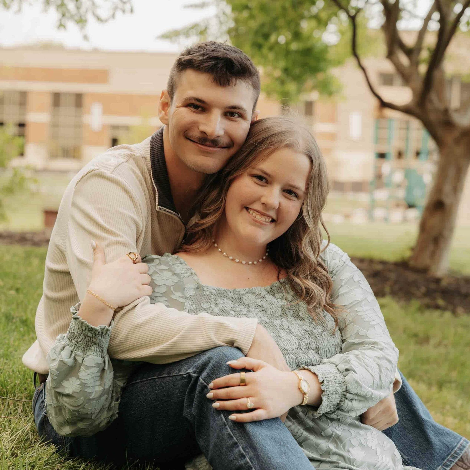 Surprise Engagement : 2026