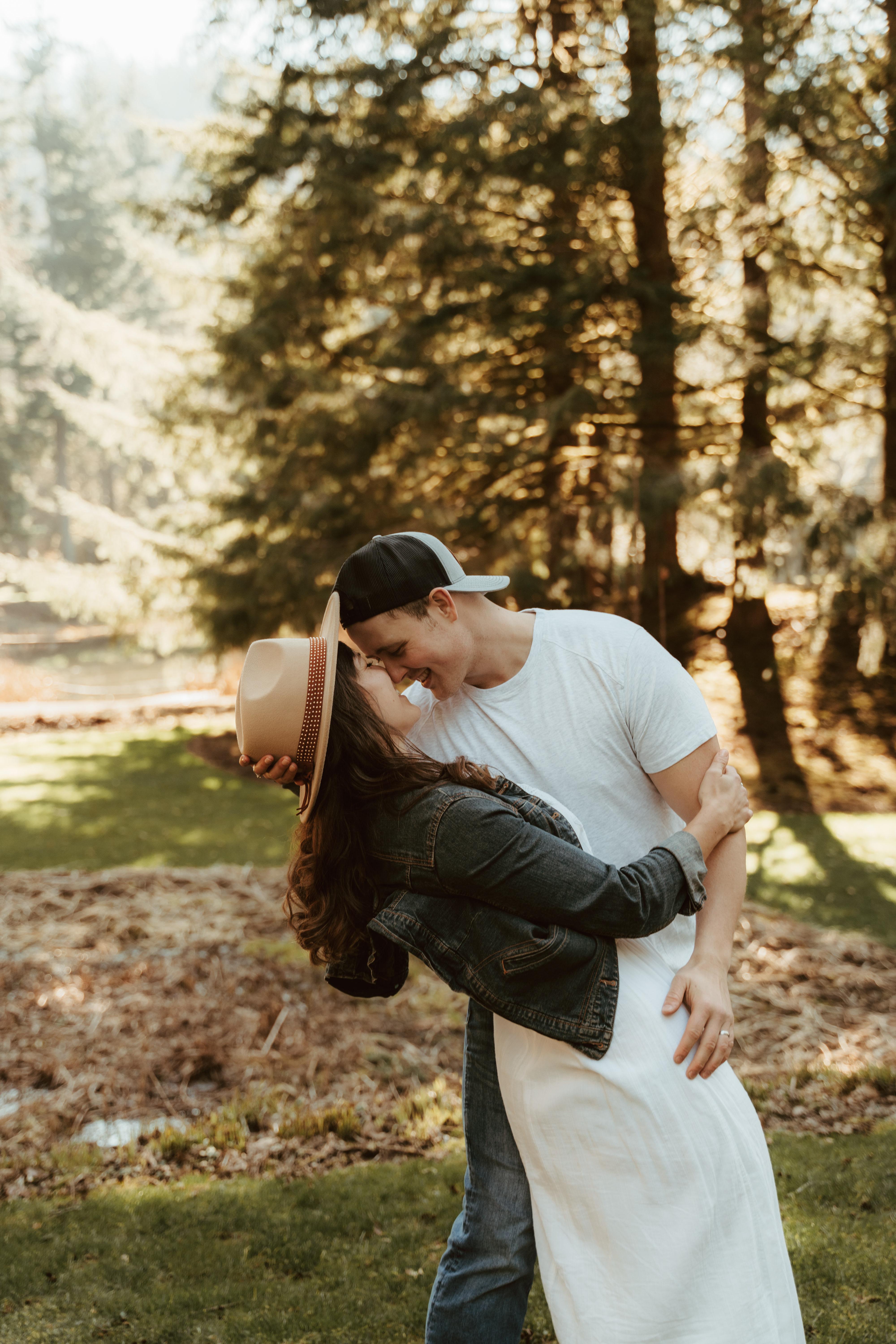 The Wedding Website of Emma Felzien and Keegan Cross