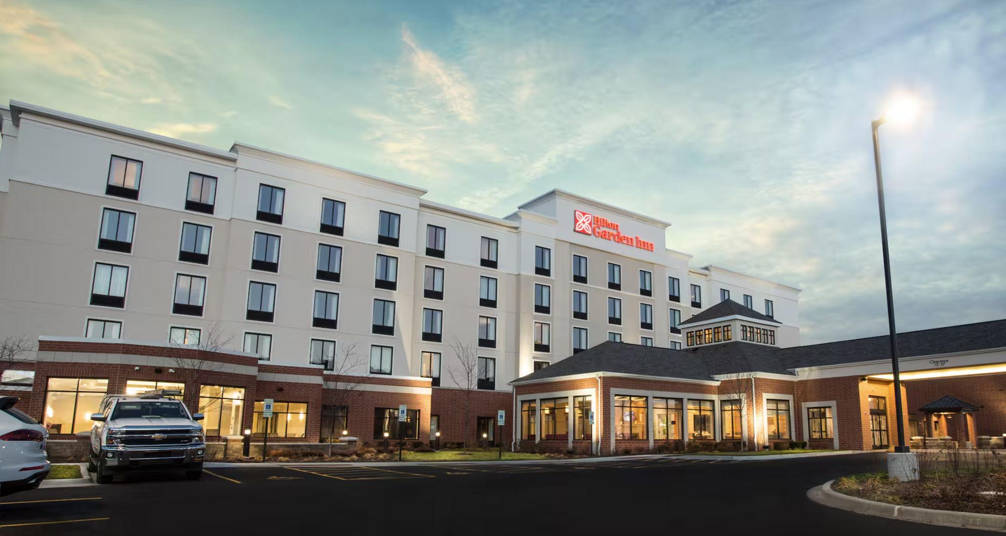 The Wedding Website of Nick Galanos and Jessica Feece