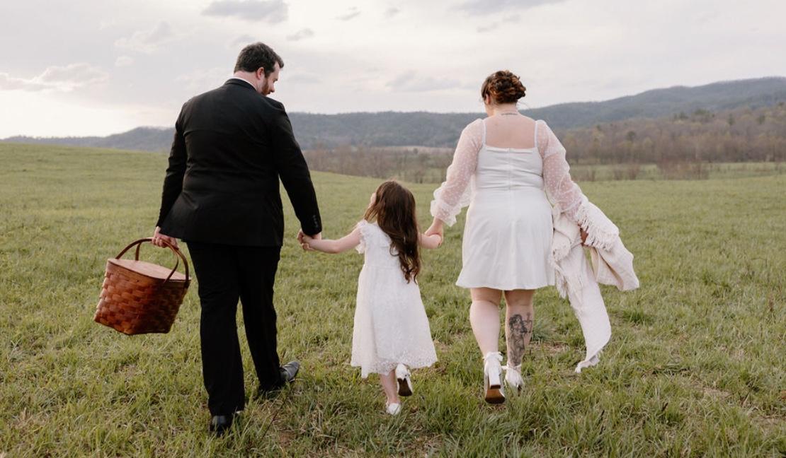 The Wedding Website of Jenna Pfeiffer and Christopher deBruyn