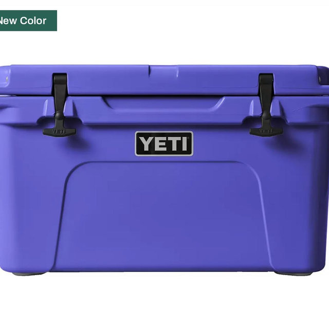 YETI Tundra 45 Cooler