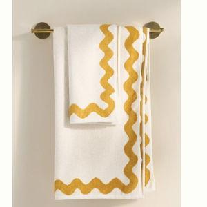ANTHROPOLOGIE | Maeve Scalloped Cotton Bath Towel (Ochre)