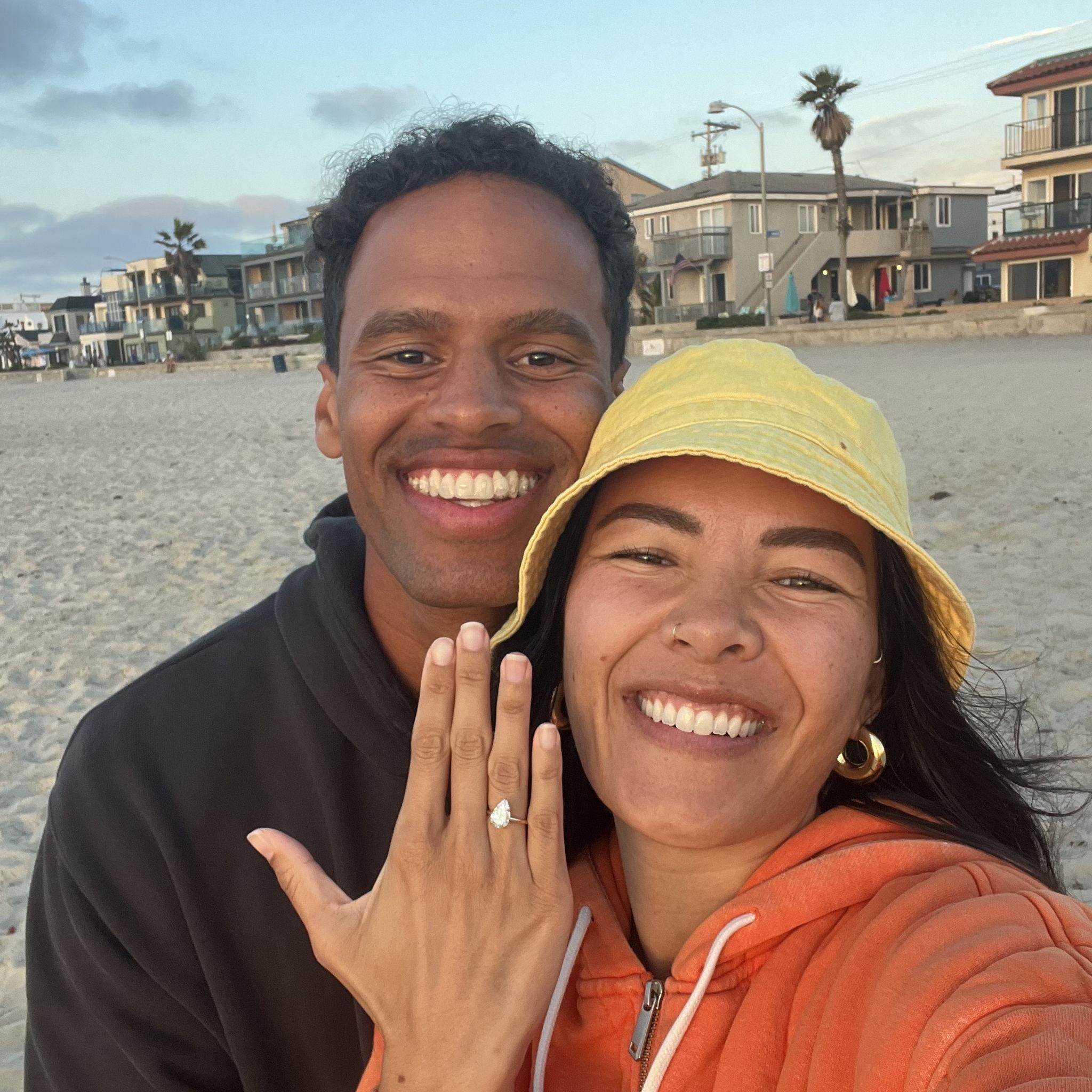 We're getting marrieeedddd!!!