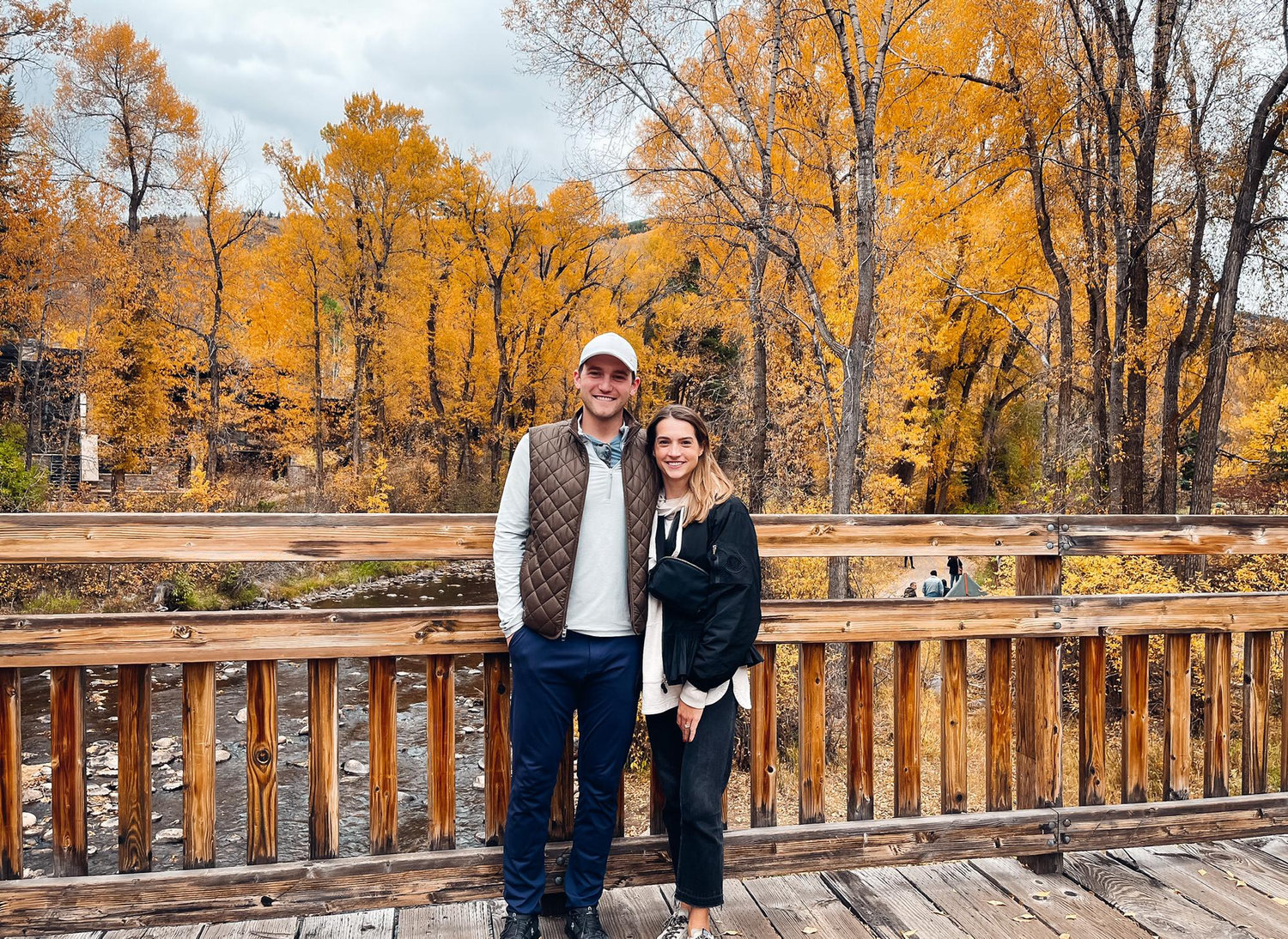 Peepin' leaves in Aspen