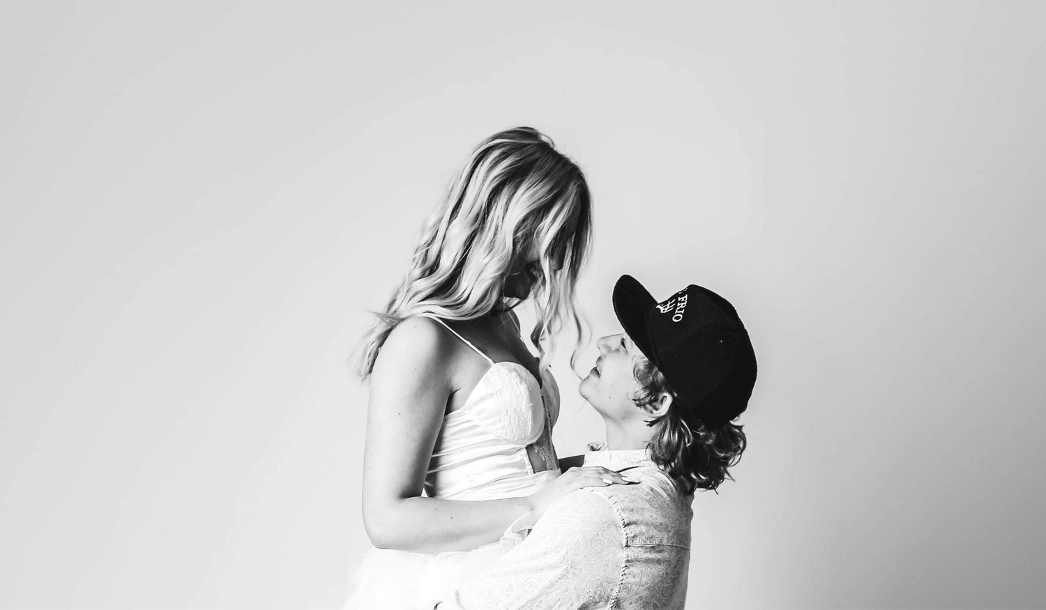 The Wedding Website of Logan Voigt and Julianna Woodall