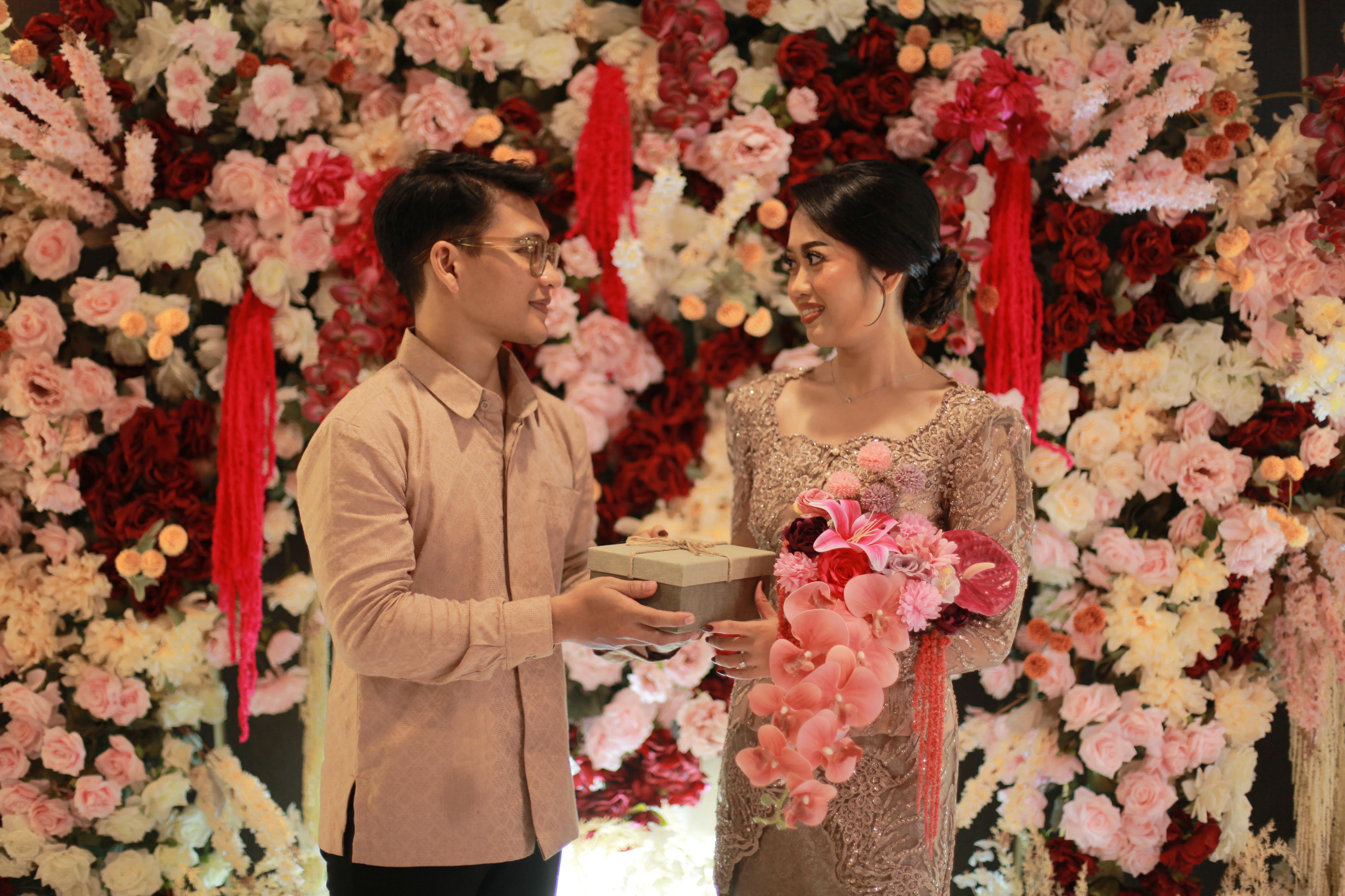 The Wedding Website of Muhammad Aryadimas and Riska Handayani
