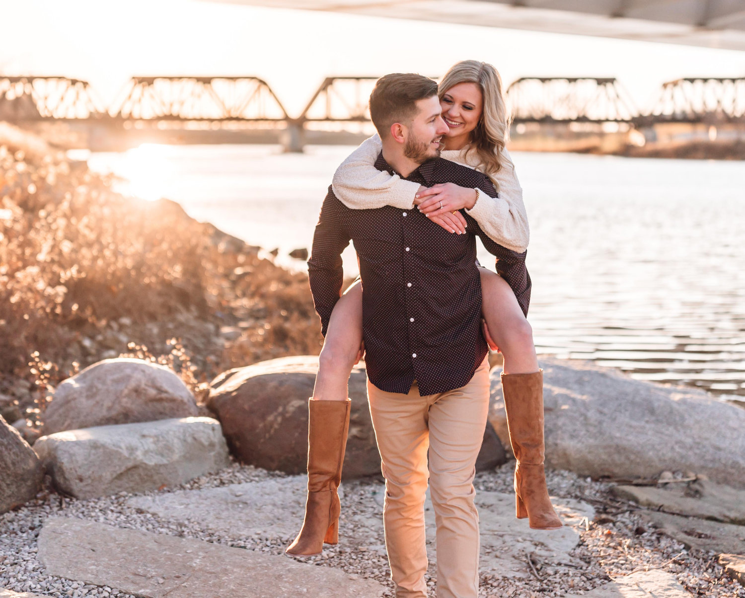 The Wedding Website of Ashleigh Falk and Carter Petrusky