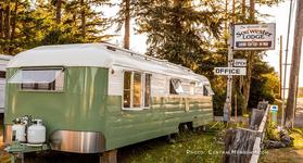 Sou'wester Historic Lodge & Vintage Travel Trailer Resort