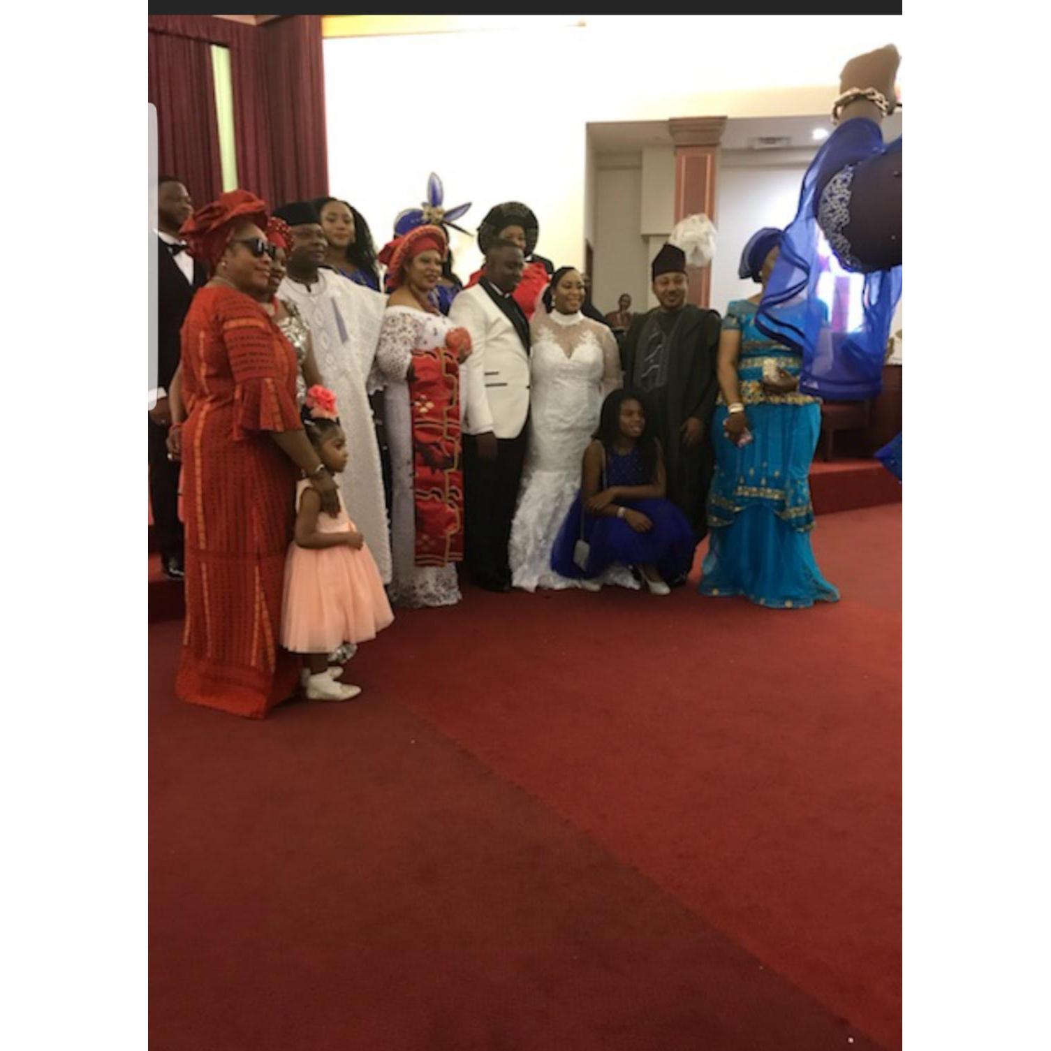 THE BRIDES EXTENDED FAMILY
