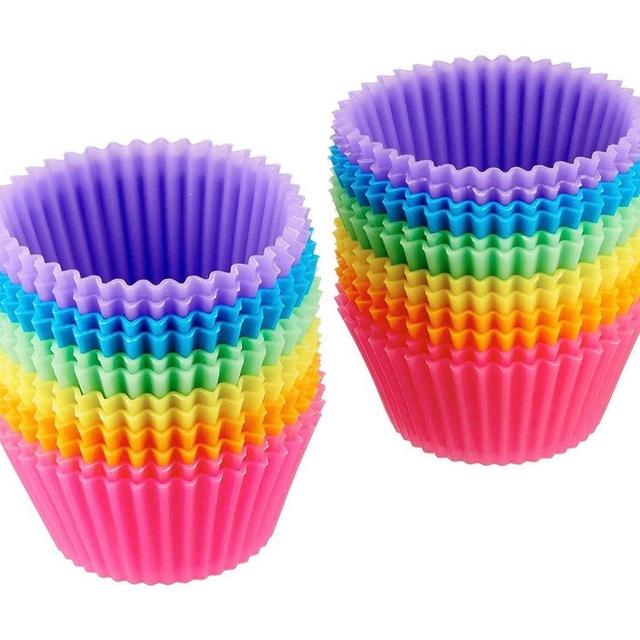Amazon Basics Reusable Silicone Baking Cups, Pack of 24