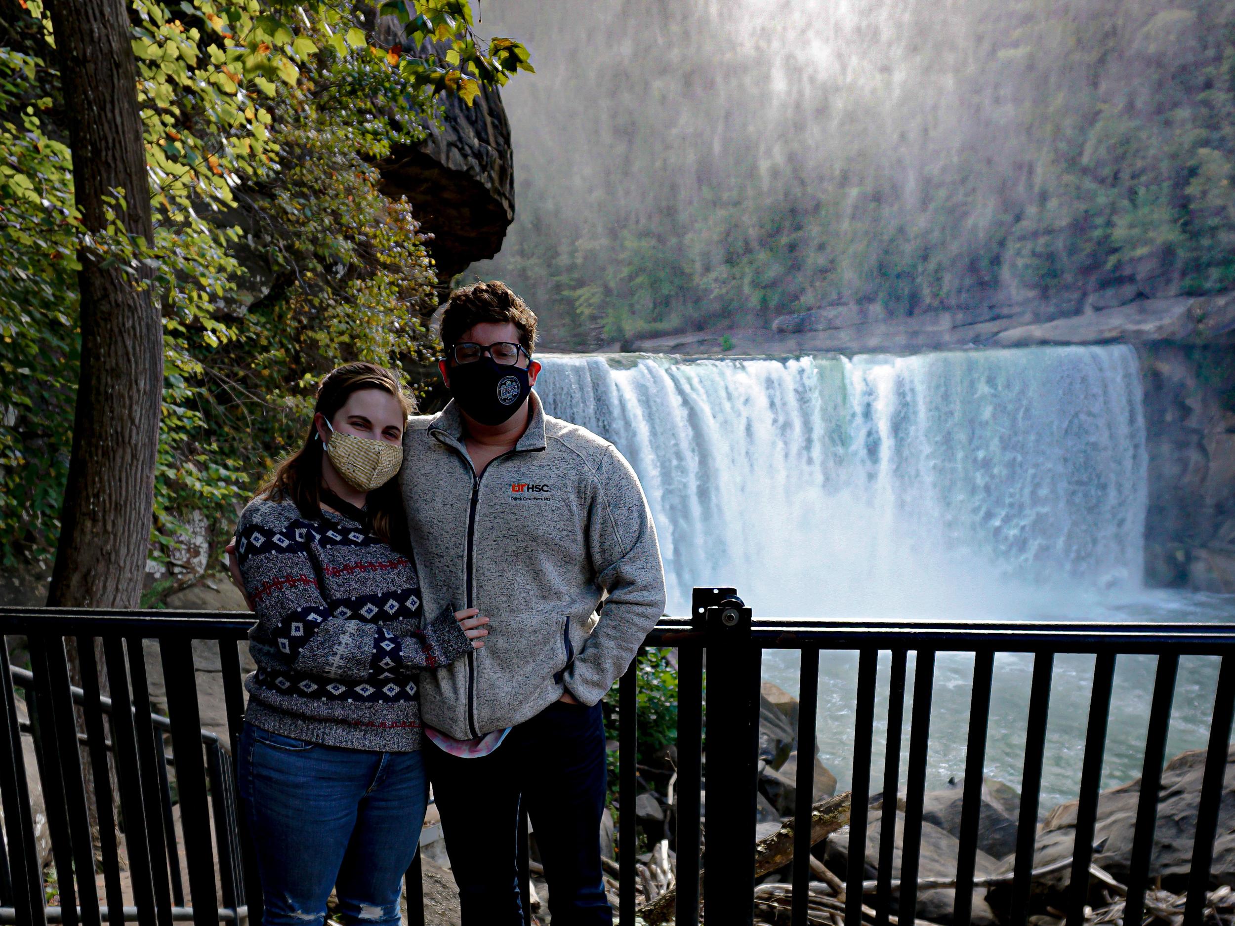 The Wedding Website of Sara Russell and Derek Crouthers
