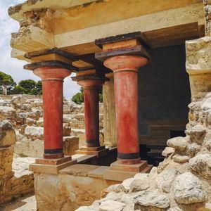 Knossos Palace Guided Tour