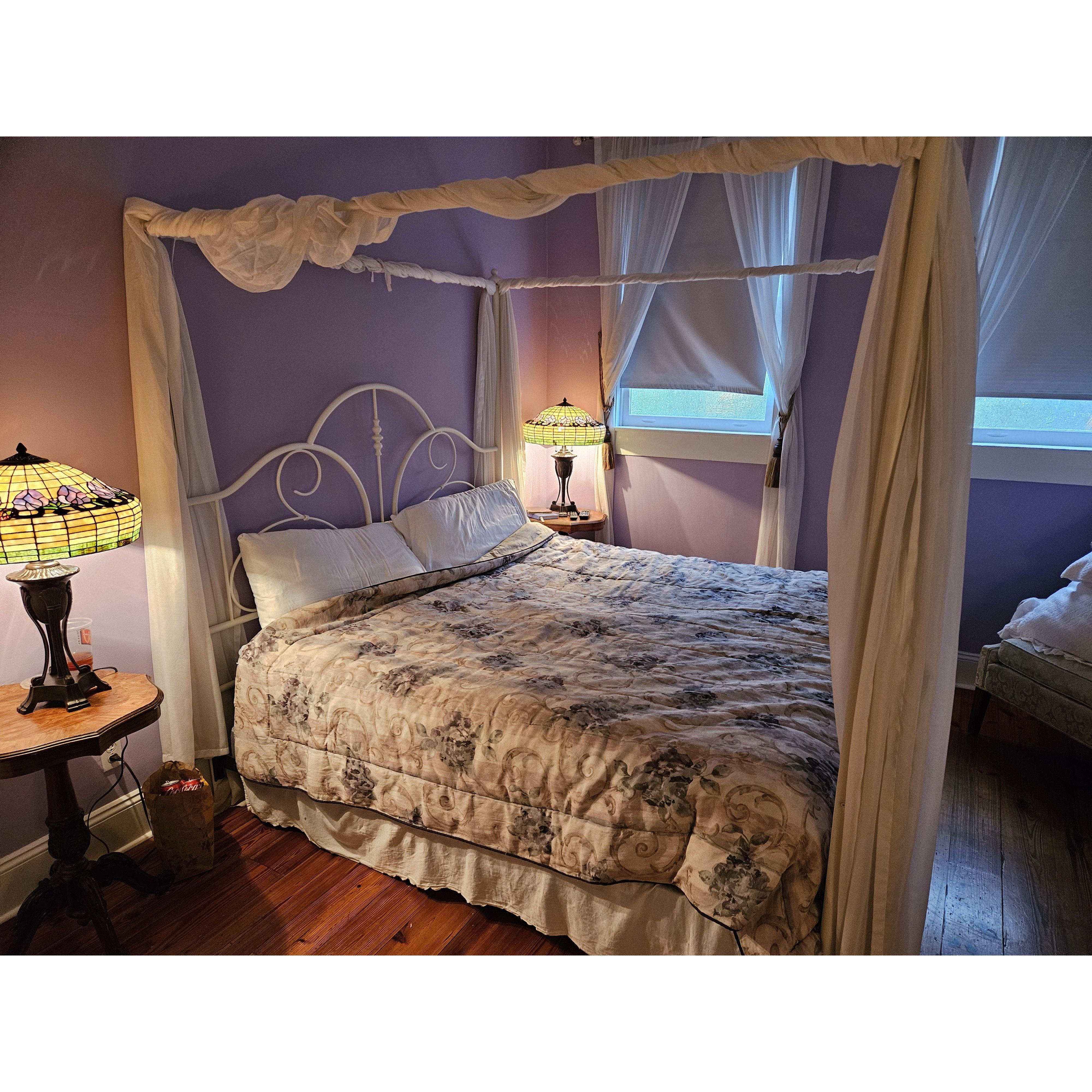 The Wisteria Bridal Suite at Cooper's Landing
