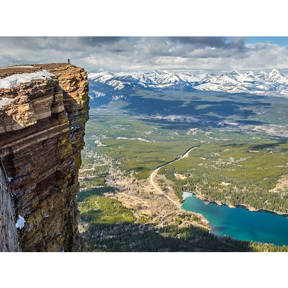 Table Mountain Scramble in Castle Provincial Park, Alberta