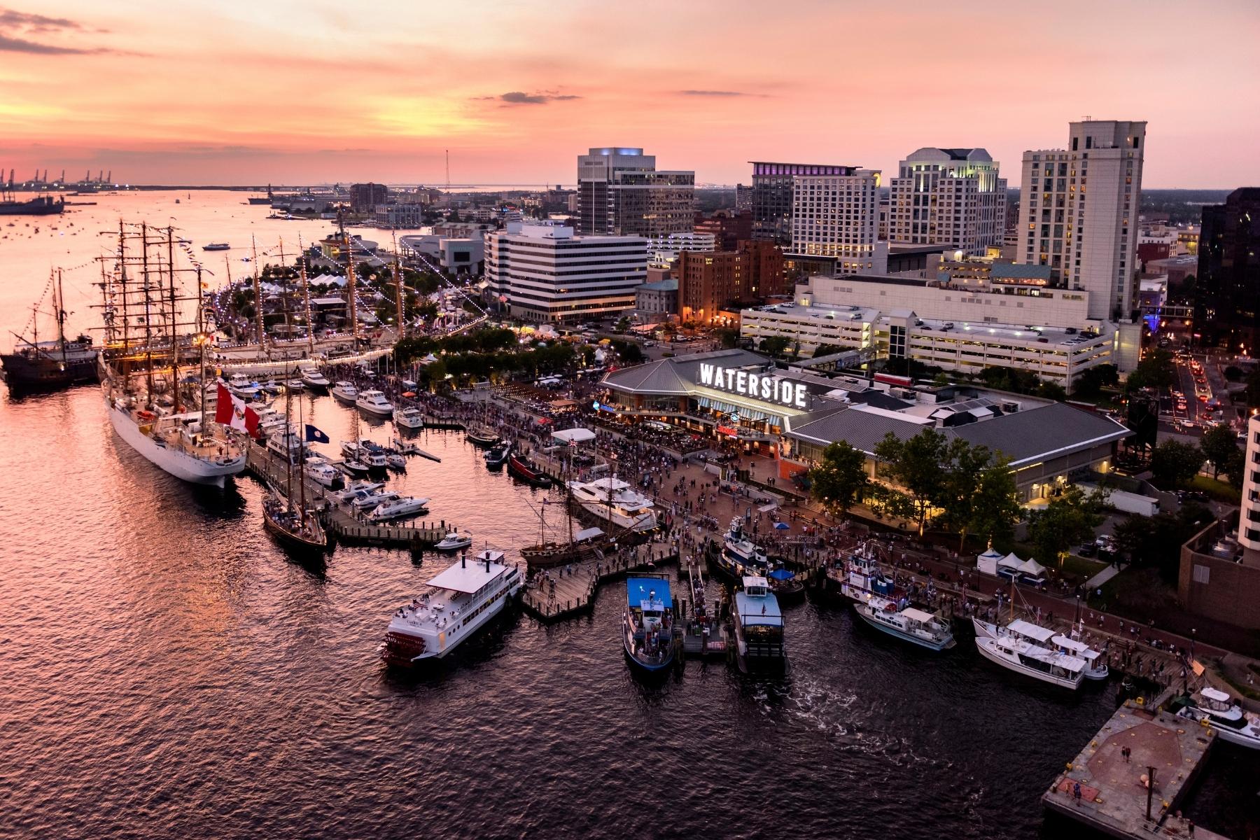 The Wedding Website of George Clark and Elizabeth Williams