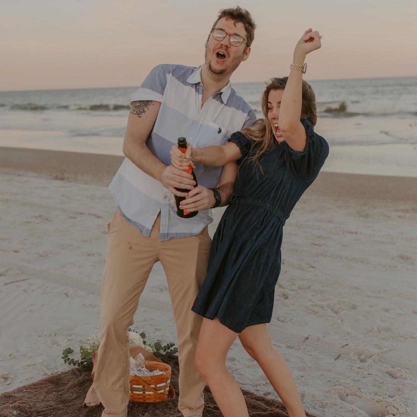 beach bubbly
thank you @abbeyeavesphoto <3