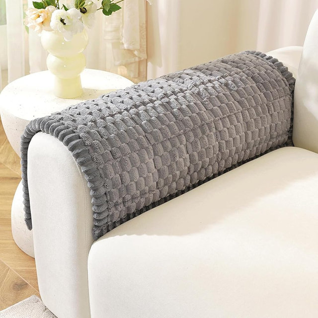 OstepDecor Couch Cover for Dogs, Washable Non Slip Sofa Cover for Pets, Soft Couch Covers for Sofa, Loveseat and Sectional, Furniture Protector Against Pet Hair & Scratches (20" x 24", Grey)