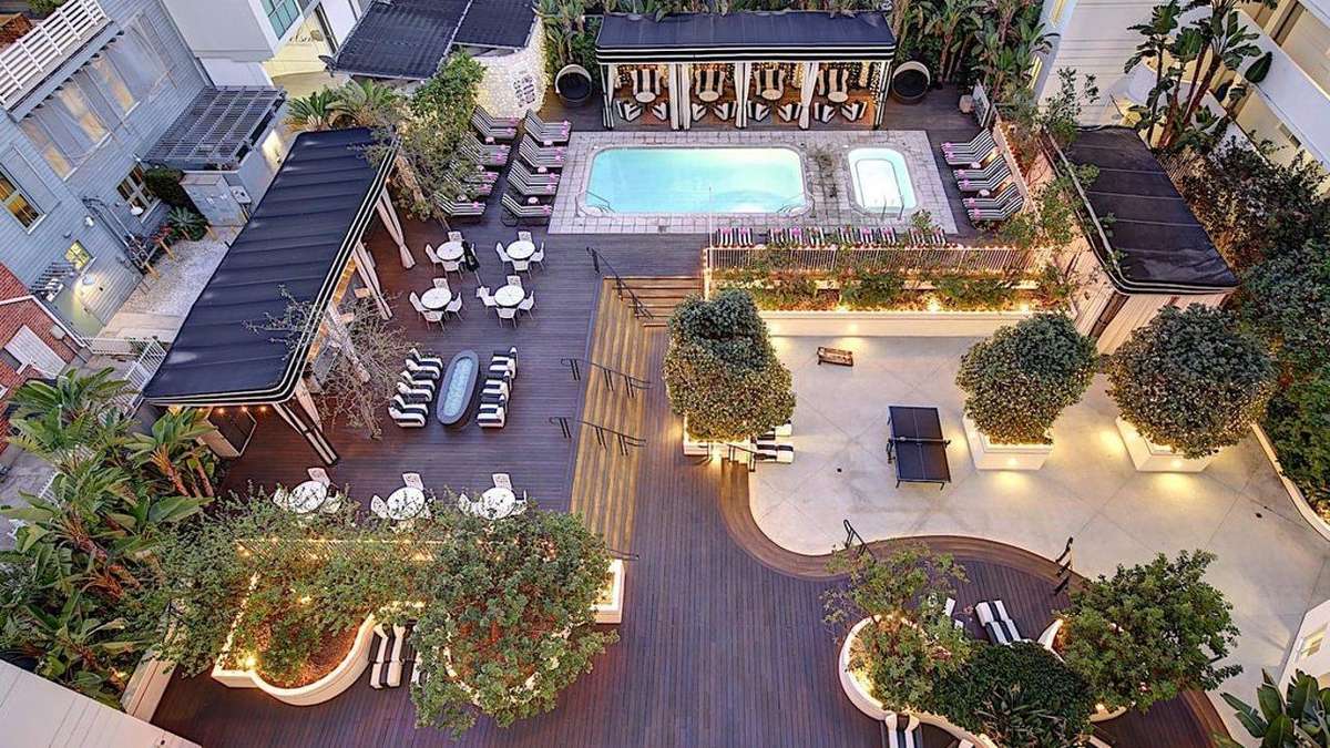 Onyx Rooftop Bar Wedding Venues Zola