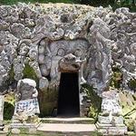 Explore Historical Caves of North Goa!