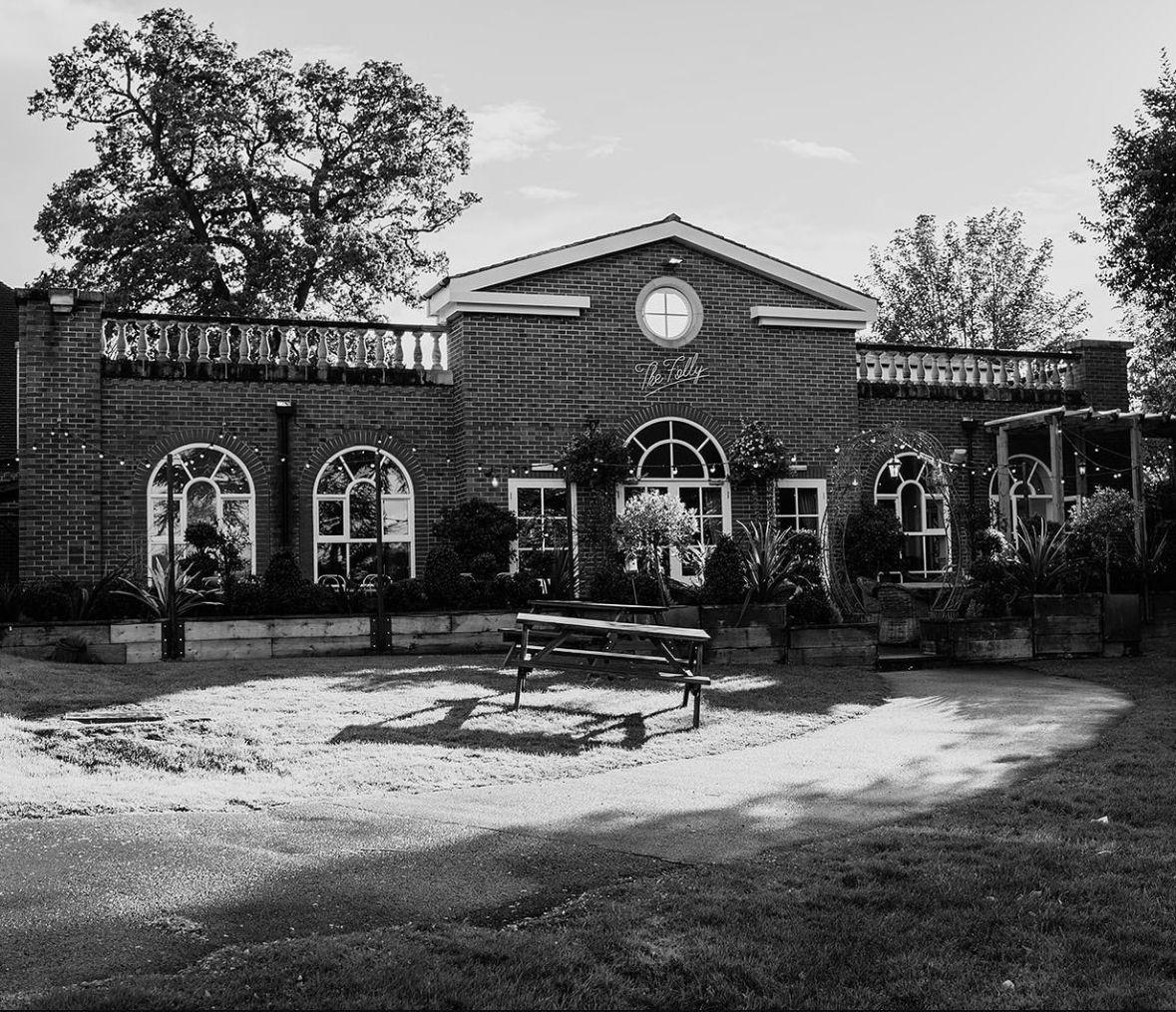 The Wedding Website of Alisha Bowley and Harry Clifford