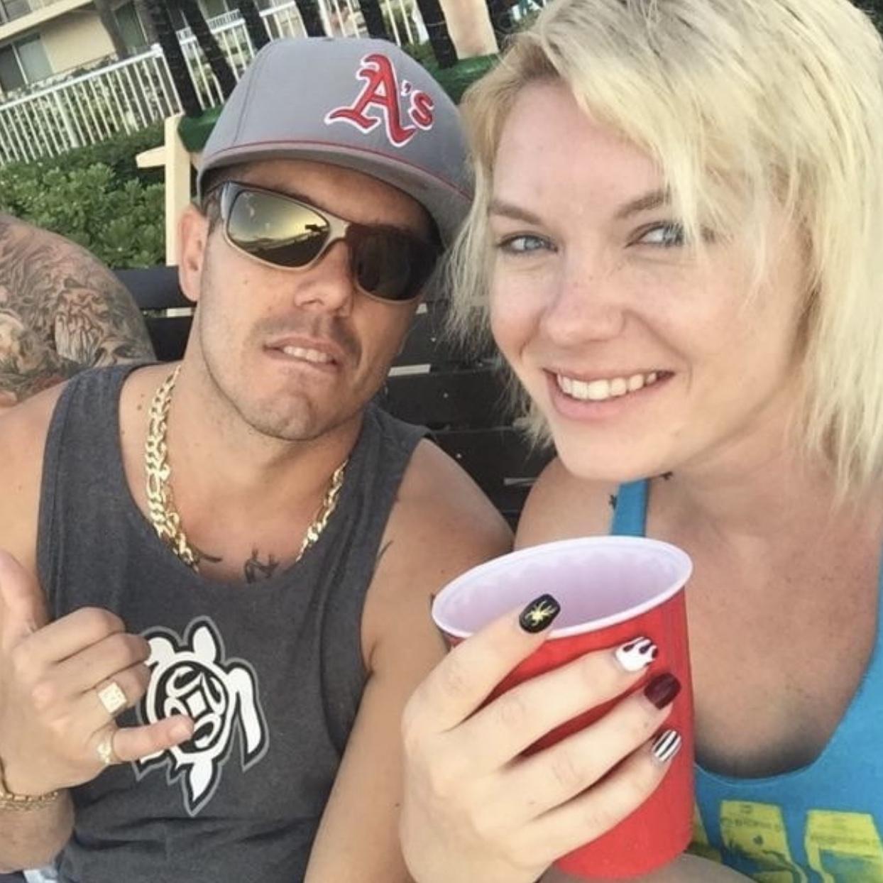 •October 2015• Mitchell, Kelly, and a bunch of friends vacation in Maui. They become an official couple soon after landing back in California.