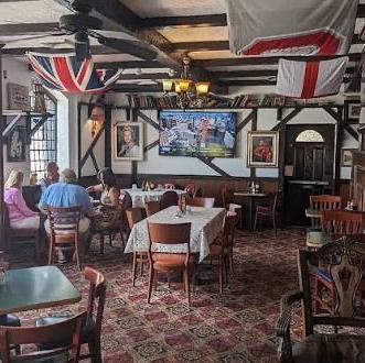 Pub Lunch for 2