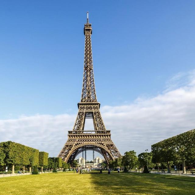 Eurostar train tickets from London to Paris