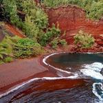 Kaihalulu Red Sand Beach
