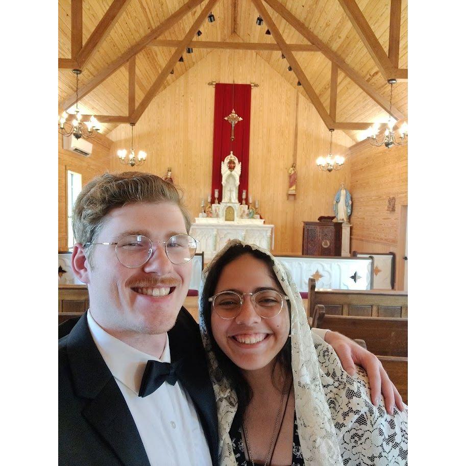 Quick selfie with Jesus after Saturday morning Mass before heading down to watch Don Giovanni at HGO