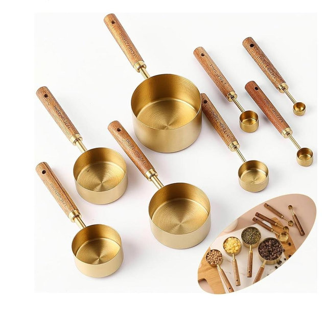 8Pcs Measuring Cups and Spoons Set