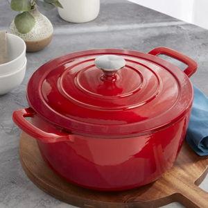 7-qt. Enameled Cast Iron Dutch Oven (Red)